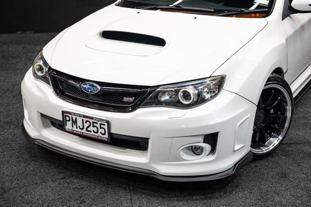 2011 Subaru Impreza JDM car for sale — photo 2 of 20