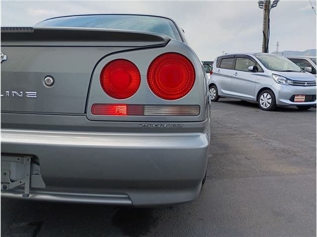 2001 Nissan Skyline JDM car for sale — photo 11 of 25