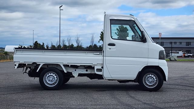 2001 Mitsubishi Minicab JDM car for sale — photo 6 of 21