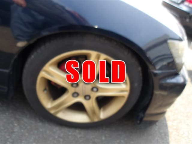 2000 Toyota Altezza JDM car for sale — photo 10 of 13