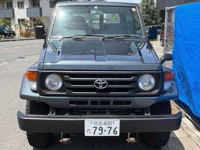 1996 Toyota Land Cruiser JDM car for sale — photo 16 of 20