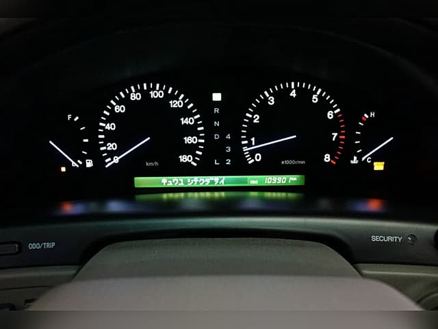 1997 Toyota Celsior JDM car for sale — photo 20 of 25