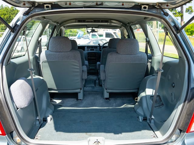 1995 Honda Odyssey JDM car for sale — photo 15 of 16