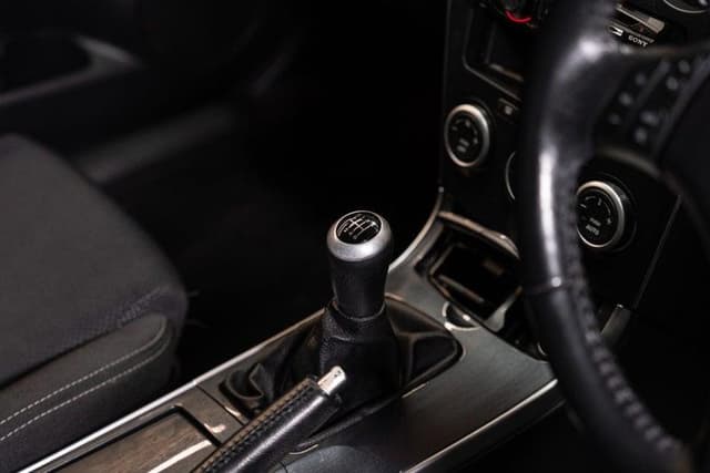 2007 Mazda Atenza JDM car for sale — photo 14 of 15