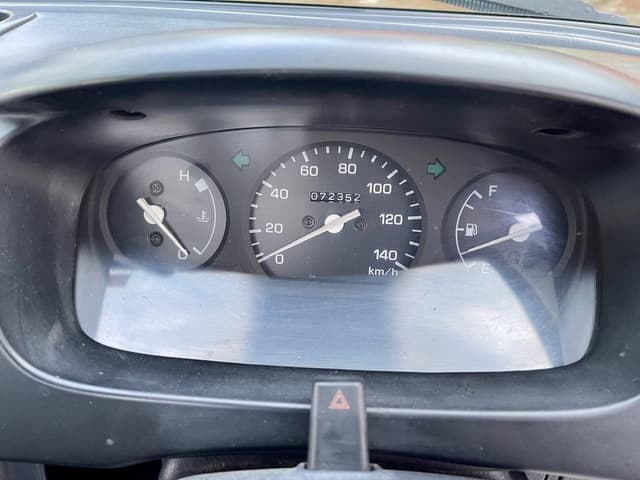 1999 Daihatsu Hijet JDM car for sale — photo 17 of 25