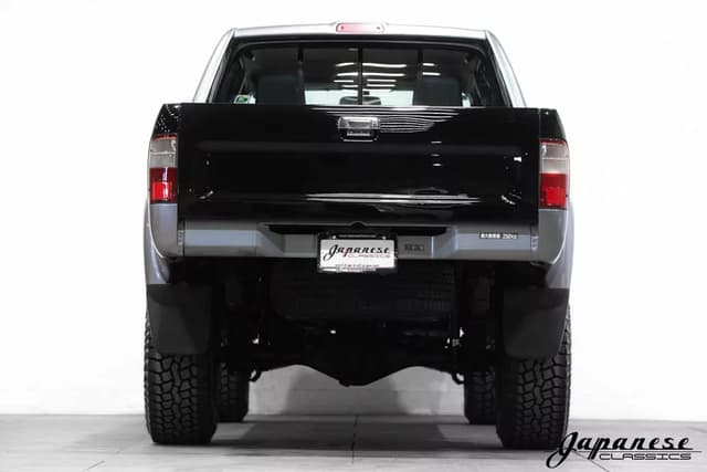 1999 Toyota Hilux JDM car for sale — photo 7 of 25