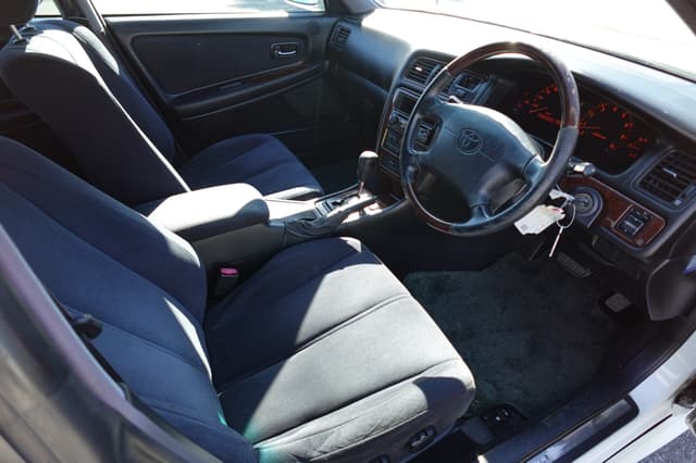 1999 Toyota Chaser JDM car for sale — photo 12 of 17