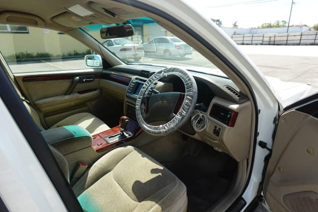 1999 Toyota Crown JDM car for sale — photo 4 of 20