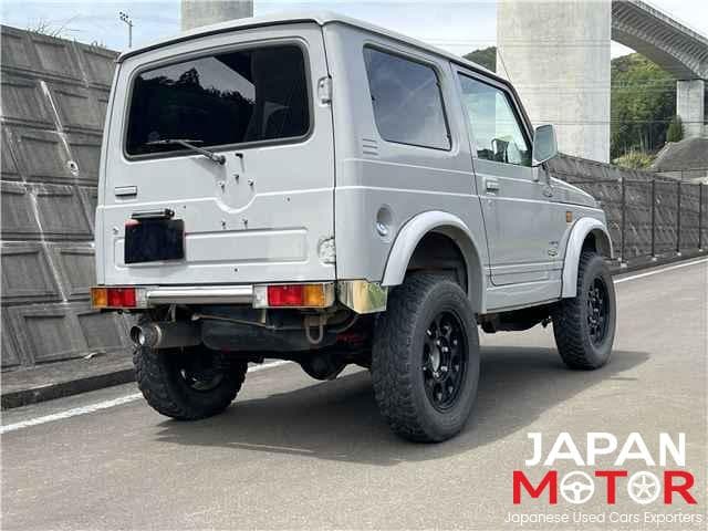 1998 Suzuki Jimny JDM car for sale — photo 6 of 15