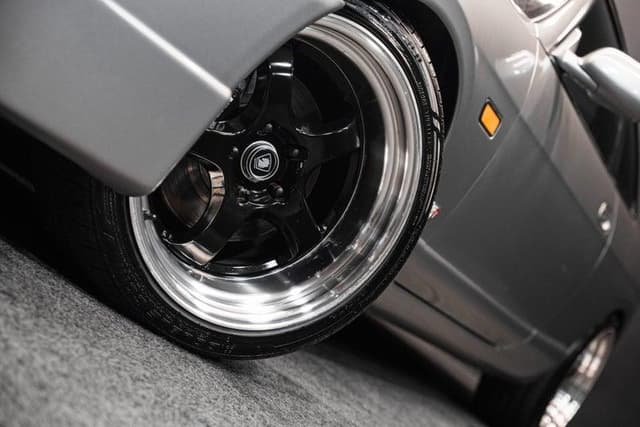 1996 Nissan Skyline JDM car for sale — photo 3 of 17