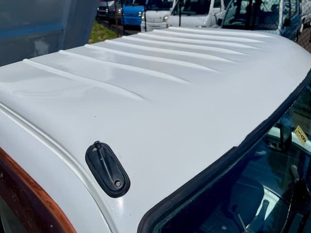 1999 Daihatsu Hijet JDM car for sale — photo 15 of 25