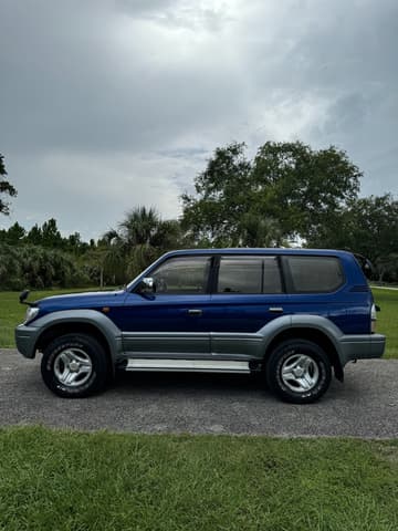 1999 Toyota Land Cruiser Prado JDM car for sale — photo 9 of 18