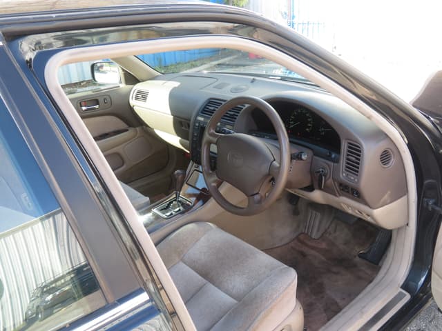 1996 Toyota Celsior JDM car for sale — photo 11 of 24