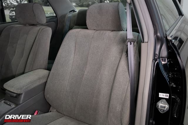 1998 Toyota Mark II JDM car for sale — photo 16 of 25