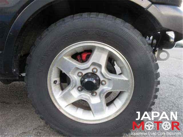 1999 Suzuki Jimny JDM car for sale — photo 11 of 20