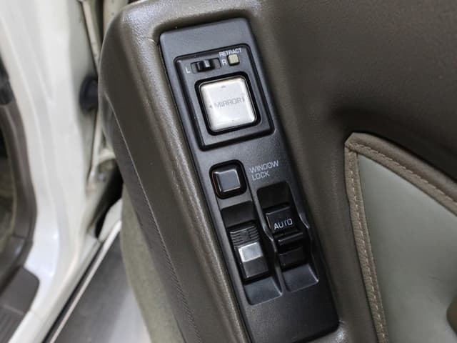 1989 Toyota Soarer JDM car for sale — photo 20 of 25