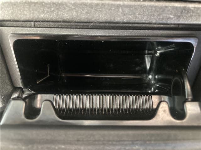 1998 Nissan Skyline JDM car for sale — photo 11 of 18
