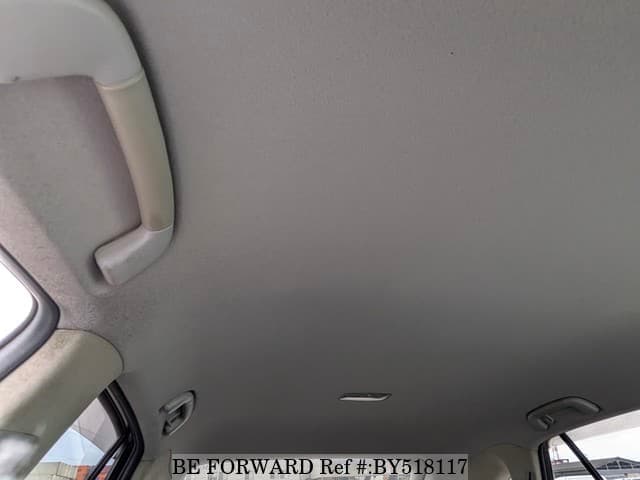 2008 Toyota Harrier JDM car for sale — photo 24 of 25