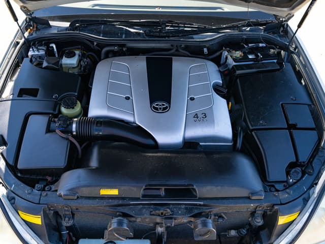 2001 Toyota Celsior JDM car for sale — photo 16 of 19