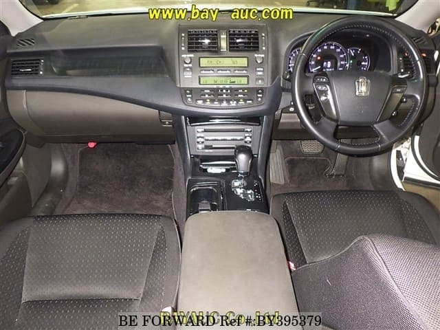 2009 Toyota Crown JDM car for sale — photo 3 of 5