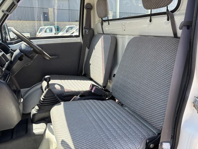 2000 Daihatsu Hijet JDM car for sale — photo 14 of 25