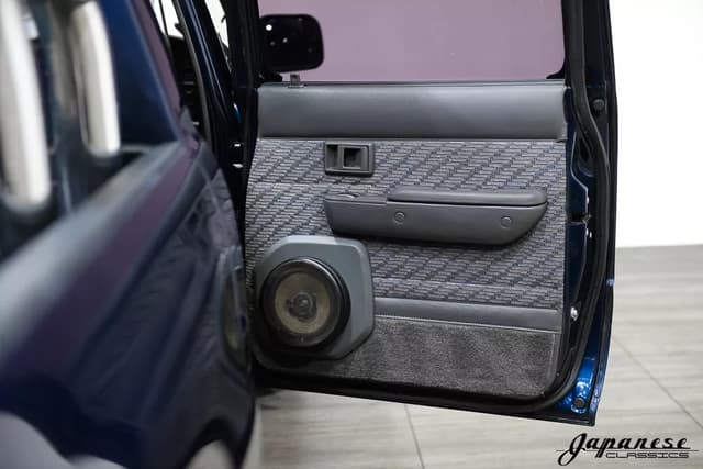 1996 Toyota Hilux JDM car for sale — photo 23 of 25