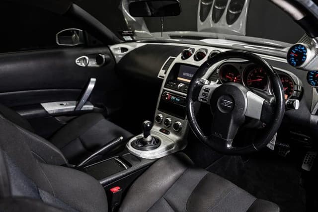 2005 Nissan Fairlady Z JDM car for sale — photo 20 of 20