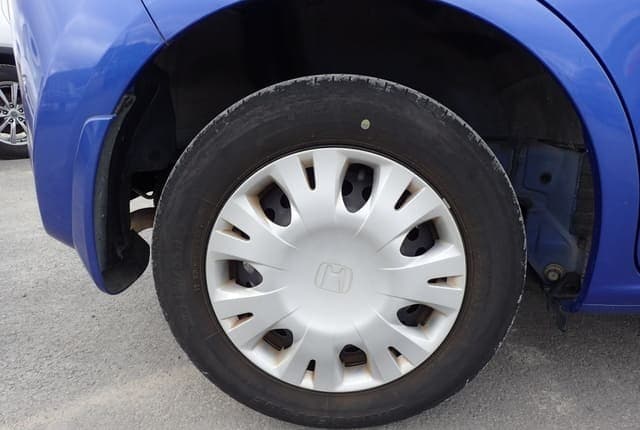 2011 Honda Fit JDM car for sale — photo 11 of 25