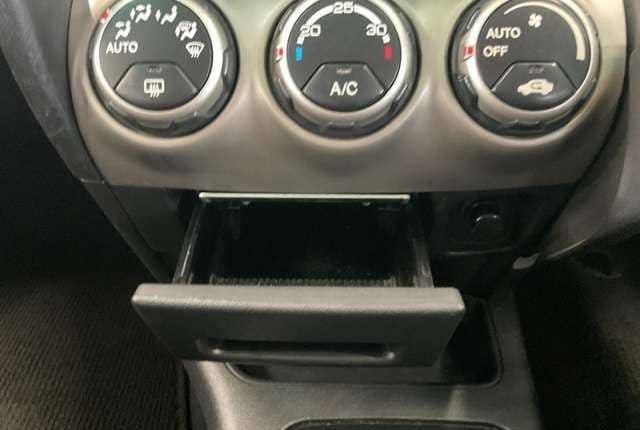2004 Honda CR-V JDM car for sale — photo 19 of 25