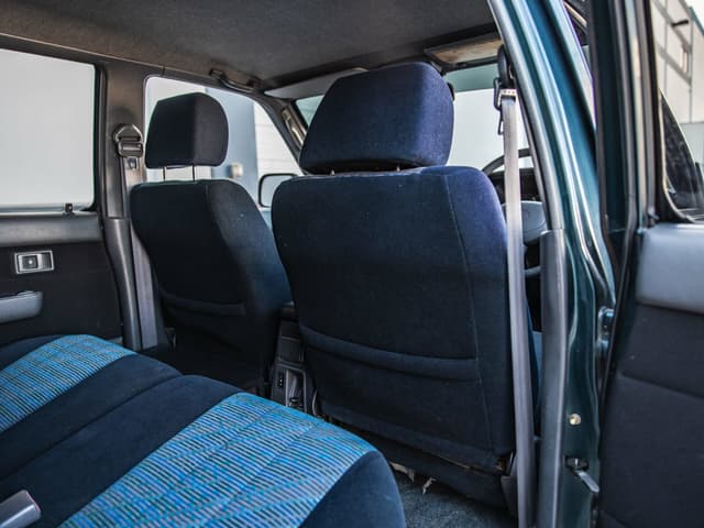1995 Toyota Hilux Surf JDM car for sale — photo 16 of 24