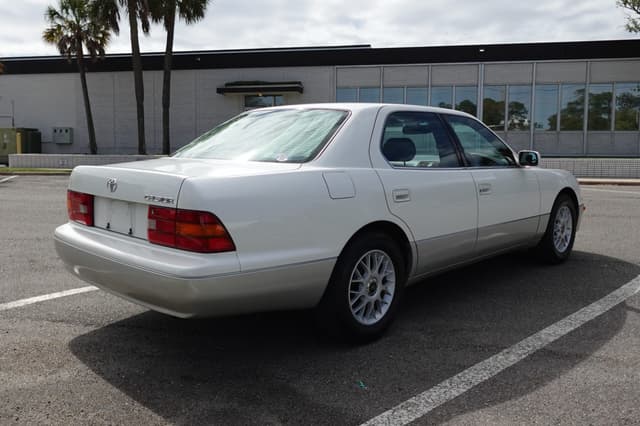 1997 Toyota Celsior JDM car for sale — photo 9 of 21