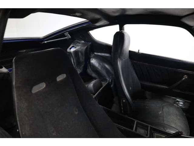 1975 Nissan Fairlady Z JDM car for sale — photo 9 of 20