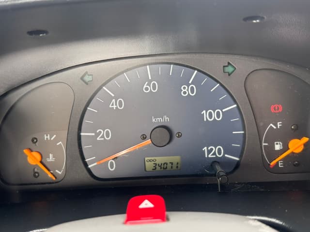 2001 Suzuki Carry JDM car for sale — photo 9 of 12