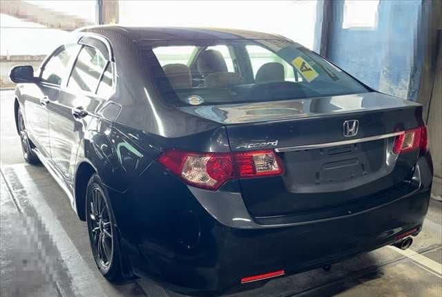 2011 Honda Accord JDM car for sale — photo 2 of 25