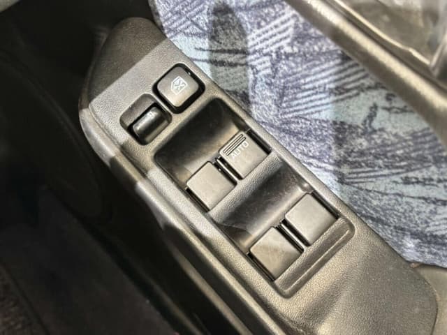 1998 Nissan Primera JDM car for sale — photo 17 of 25
