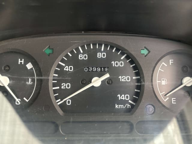 1999 Daihatsu Hijet JDM car for sale — photo 7 of 23