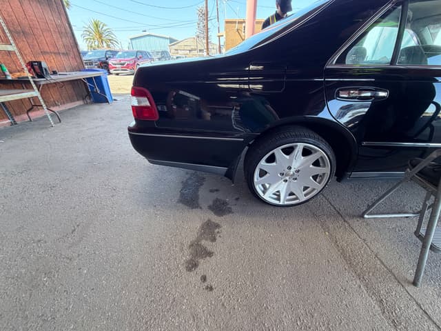 1996 Nissan Cima JDM car for sale — photo 3 of 12