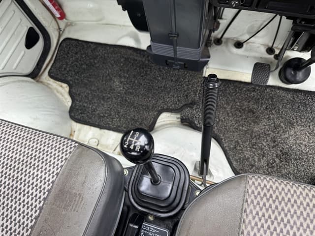 1984 Suzuki Carry JDM car for sale — photo 24 of 25