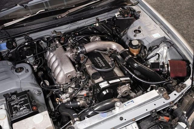 1996 Nissan Skyline JDM car for sale — photo 12 of 17