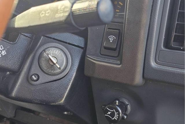 1990 Nissan Safari JDM car for sale — photo 24 of 25