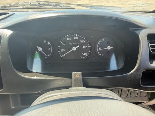 2000 Daihatsu Hijet JDM car for sale — photo 10 of 11