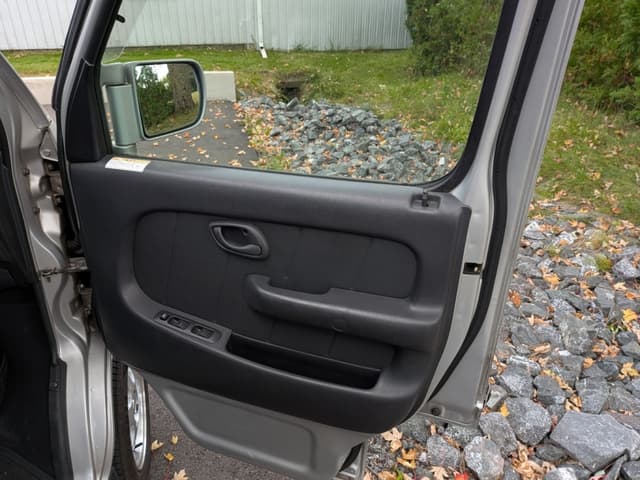 2001 Suzuki Every JDM car for sale — photo 12 of 23