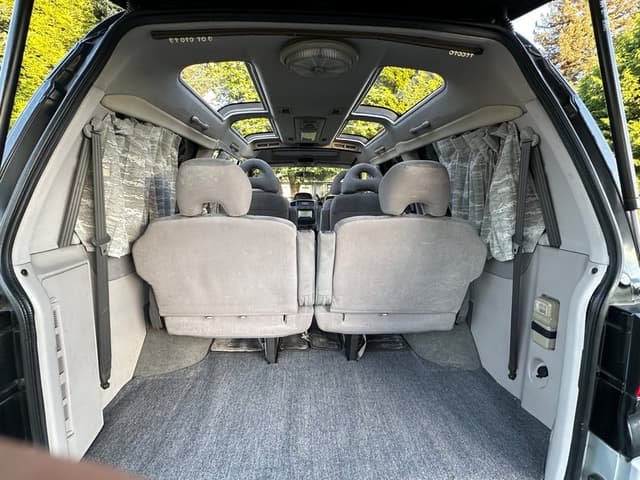 1994 Mitsubishi Delica JDM car for sale — photo 13 of 22