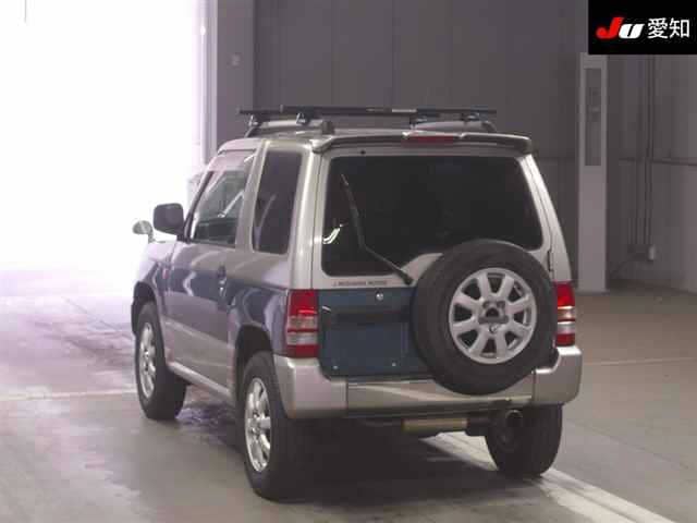 1998 Mitsubishi Pajero Mini JDM car for sale — photo 2 of 8