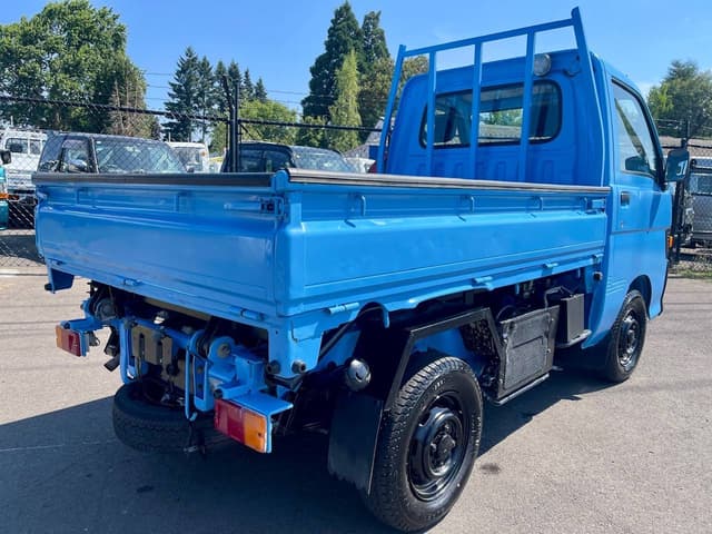 1998 Daihatsu Hijet JDM car for sale — photo 20 of 25