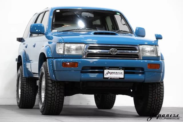 1997 Toyota Hilux JDM car for sale — photo 3 of 25