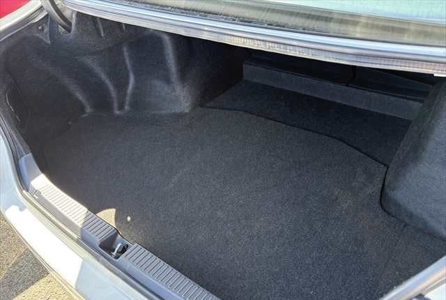 2009 Toyota Mark X JDM car for sale — photo 16 of 21