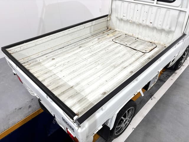 2000 Daihatsu Hijet JDM car for sale — photo 7 of 25
