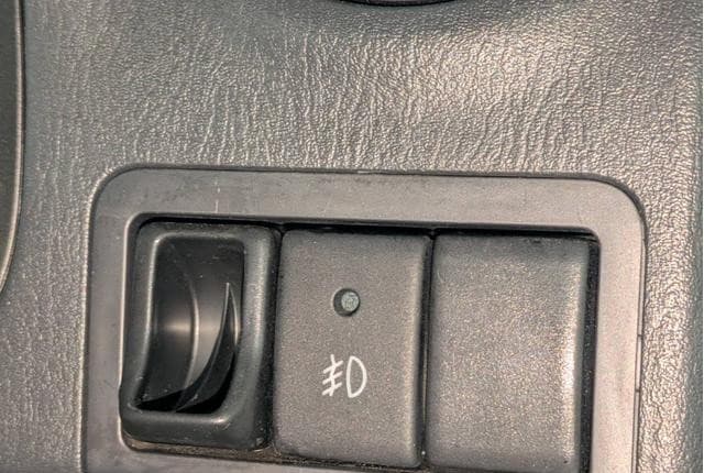 2011 Suzuki Jimny JDM car for sale — photo 17 of 25