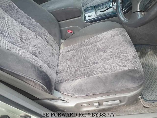 2000 Toyota Crown JDM car for sale — photo 4 of 8